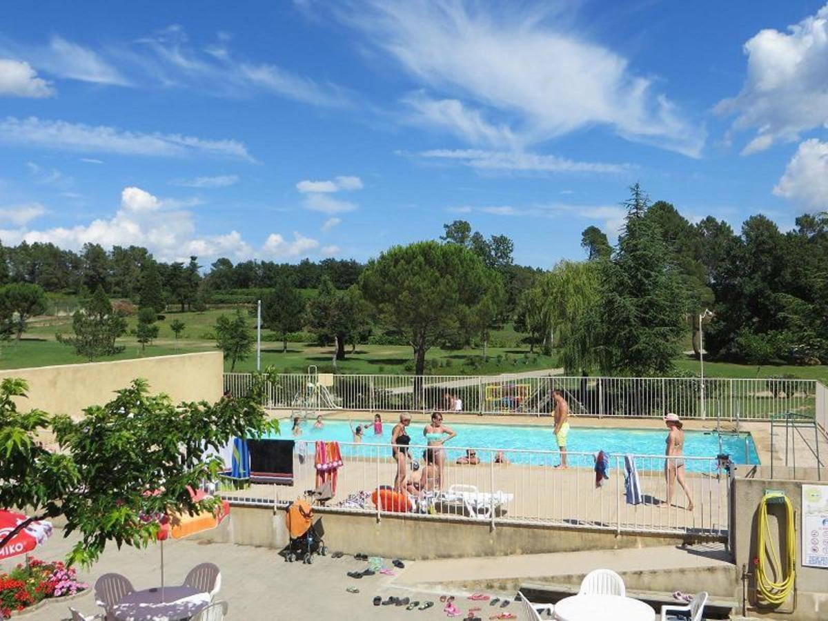 Camping La Rouvière Les Pins - Photo 2