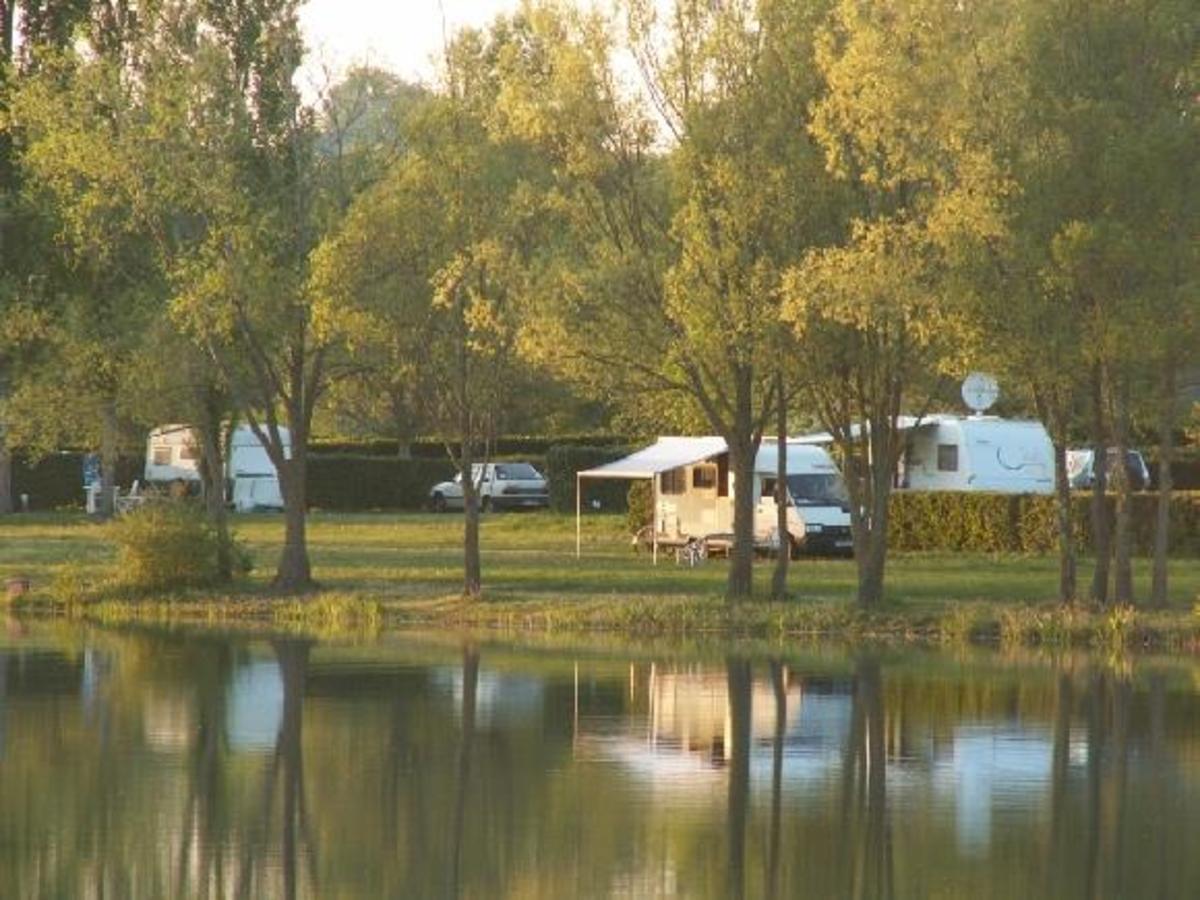 Camping du Lac des Varennes - Photo 4