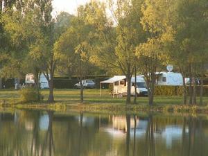 Camping du Lac des Varennes - Photo 4