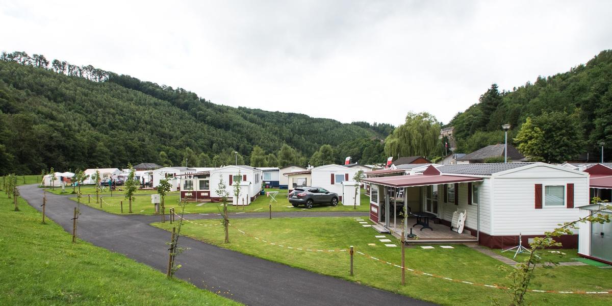 CAMPING FLOREAL - Photo 2