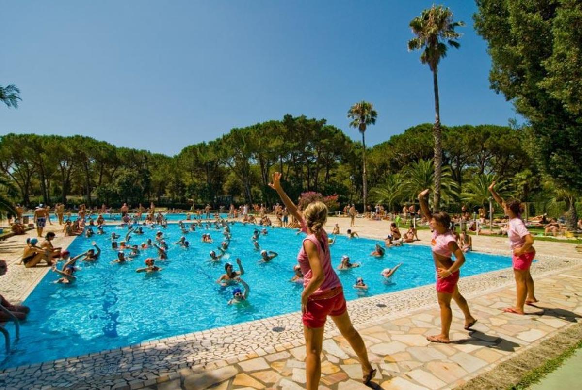 Baia Domizia Villaggio Camping - Photo 1