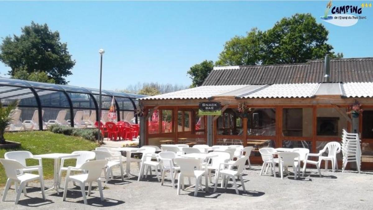 Camping L'Étang du Pays Blanc - Photo 27