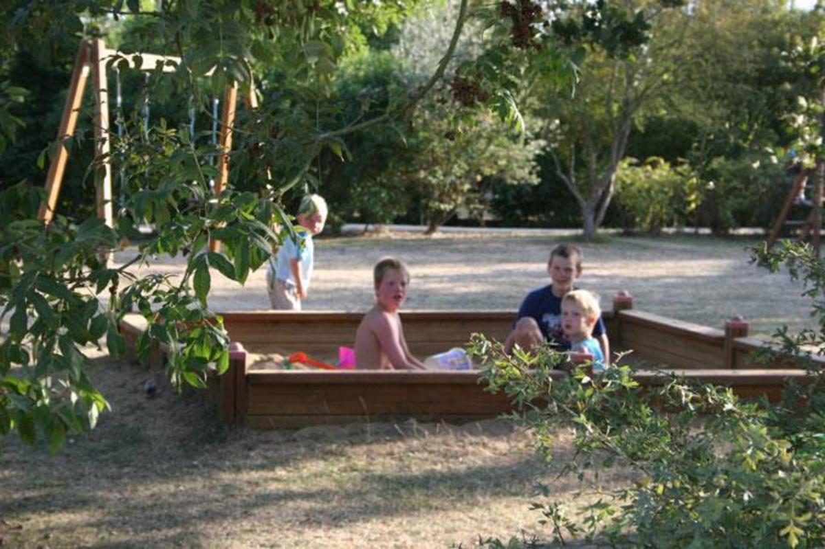 Camping La Vallée des Vignes - Photo 8