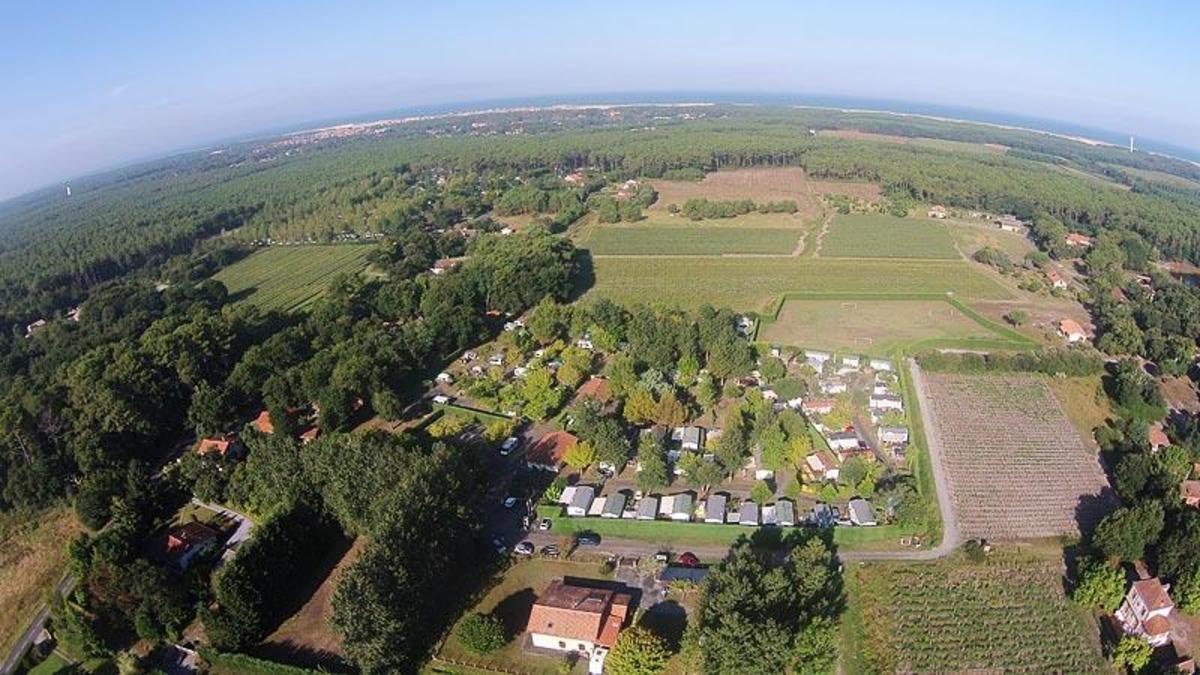 Camping Les Acacias - Photo 1