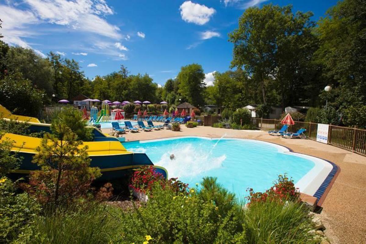 AIROTEL Camping Les Trois Lacs - Photo 1