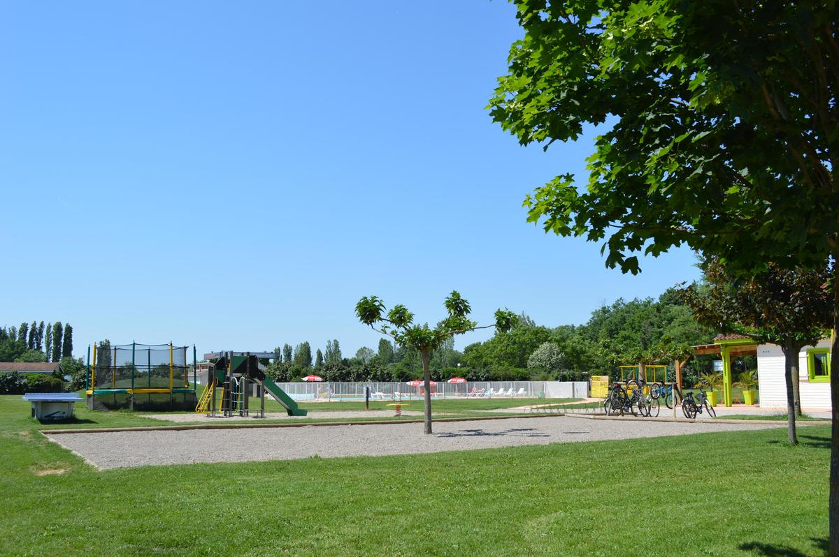 Camping Les Pommiers d'Aiguelèze - Photo 5
