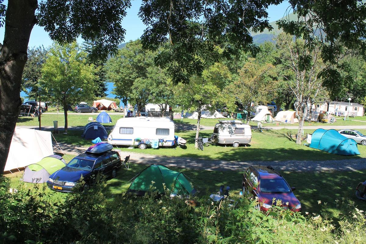 Camping Au Pré Du Lac - Photo 2