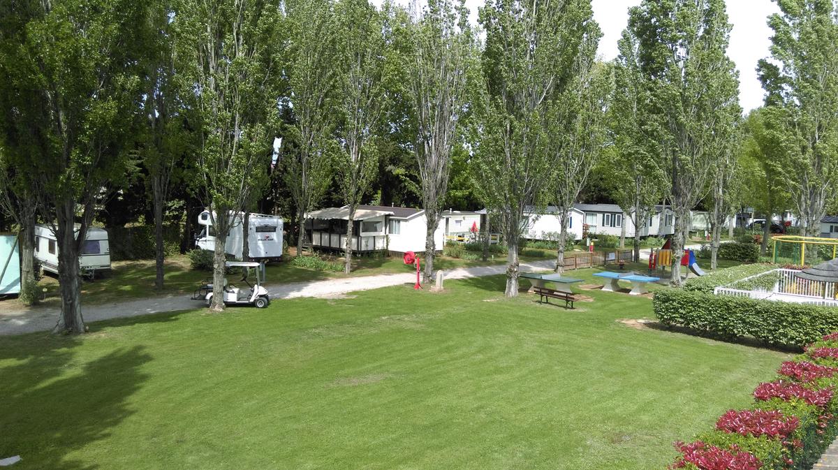 Flower Camping Le Fou du Roi - Photo 2