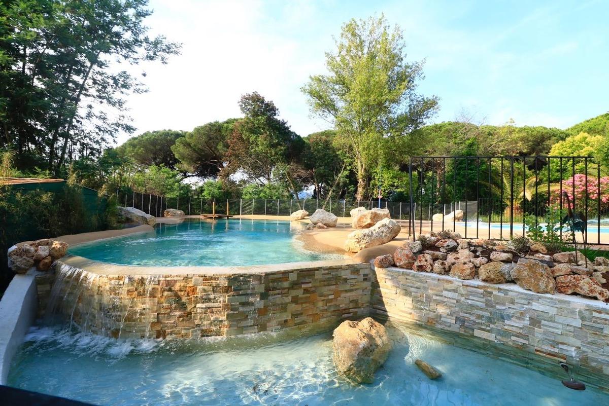 Camping Plateau des Chasses - Photo 1