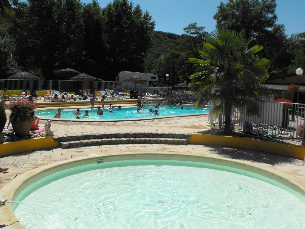 Camping Les Acacias - Photo 1