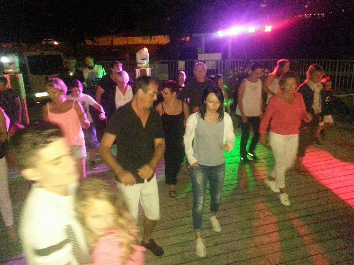 Camping Les Acacias - Photo 38