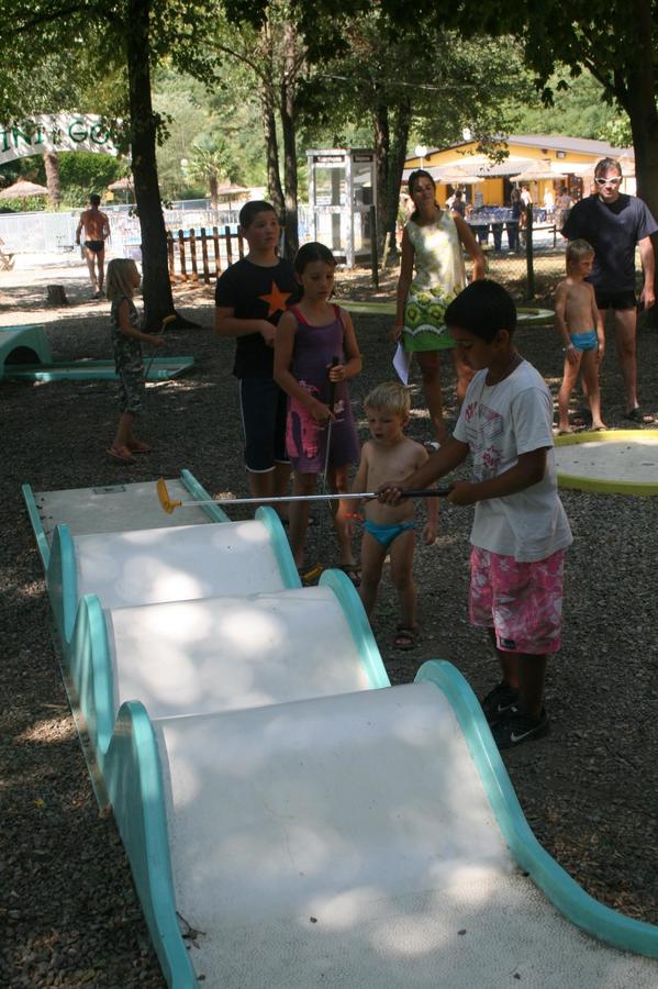 Camping Les Acacias - Photo 48