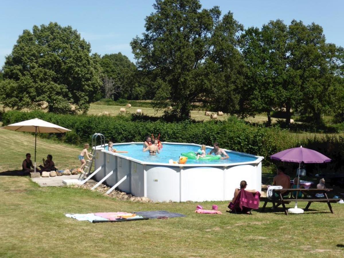 Camping Dun-le-Palestel - Photo 1