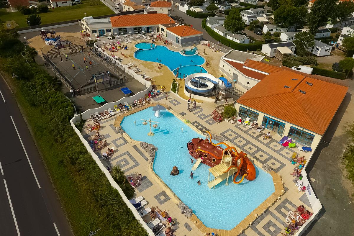 Camping APV Les Aventuriers de La Calypso - Photo 1