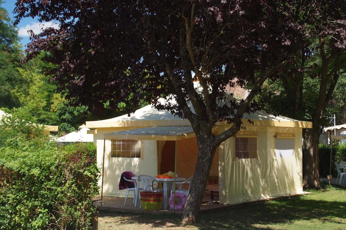 Flower Camping Le Château - Photo 8