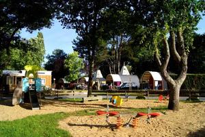 Camping L'Étang du Pays Blanc - Photo 35