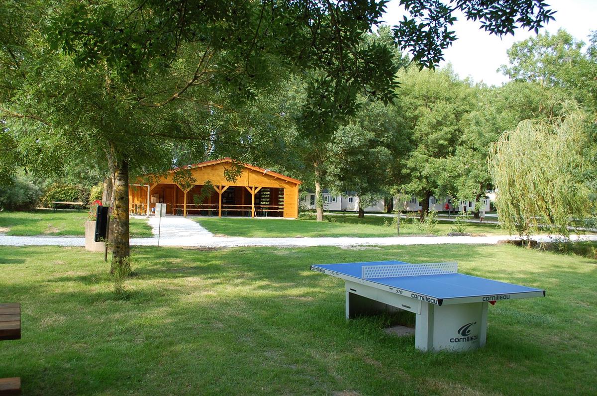 Camping La Cle Des Champs Arces Avis
