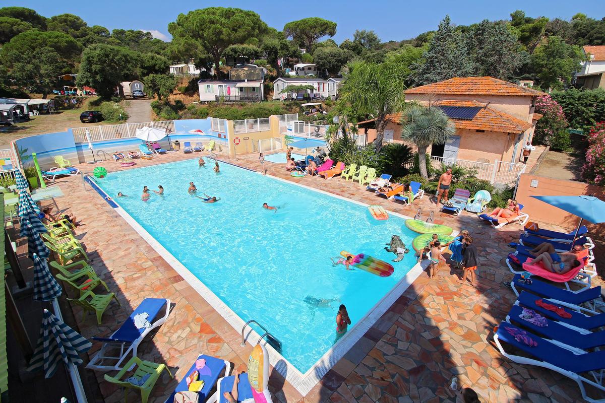 Camping Les Lauriers Roses - Photo 1
