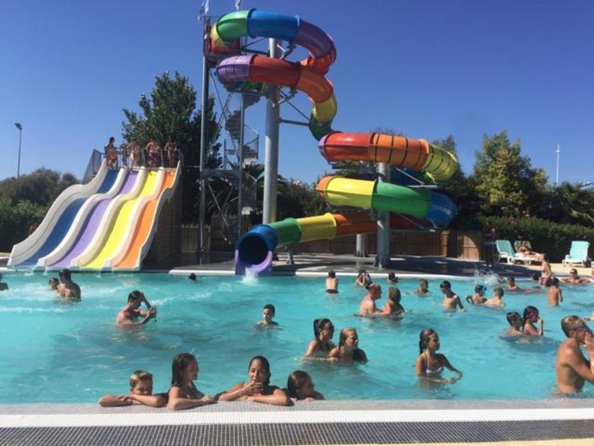 Camping Les Champs Blancs - Photo 11