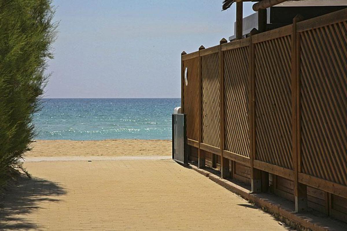 Tamarit Beach Resort - Photo 26