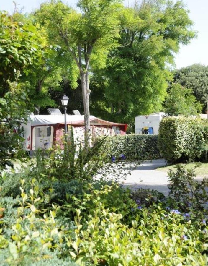 Airotel Camping LES GROS JONCS - Photo 10