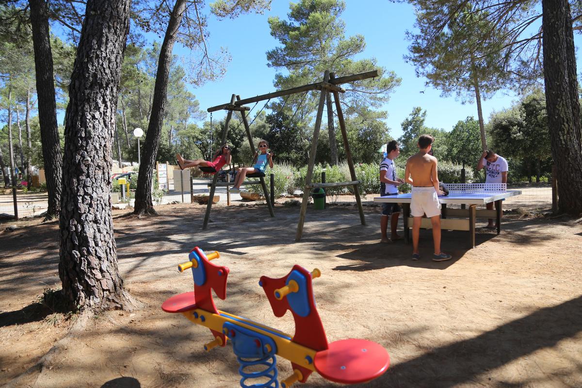 Flower Camping Le Relais de la Bresque - Photo 16