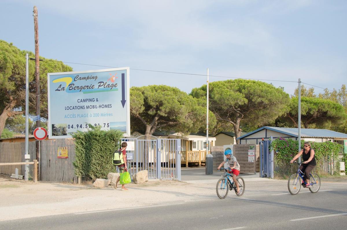 Camping La Bergerie Plage - Photo 10