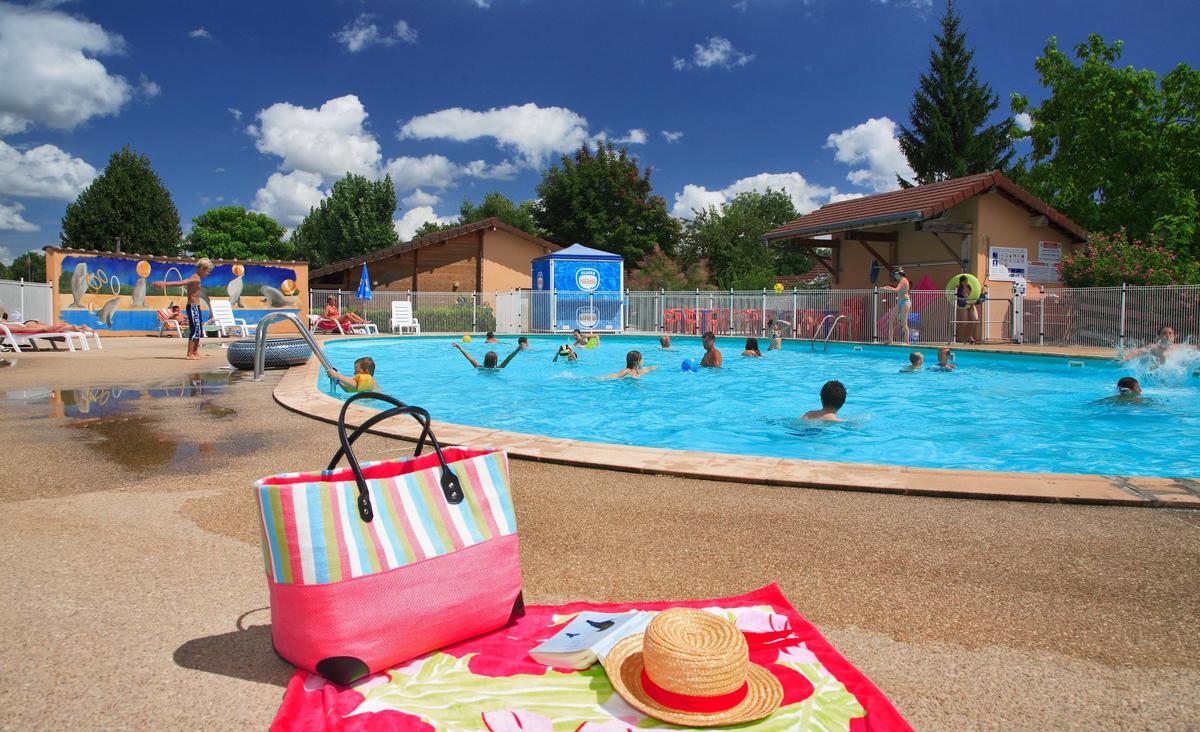 Huttopia La Plage Blanche, France Campsited