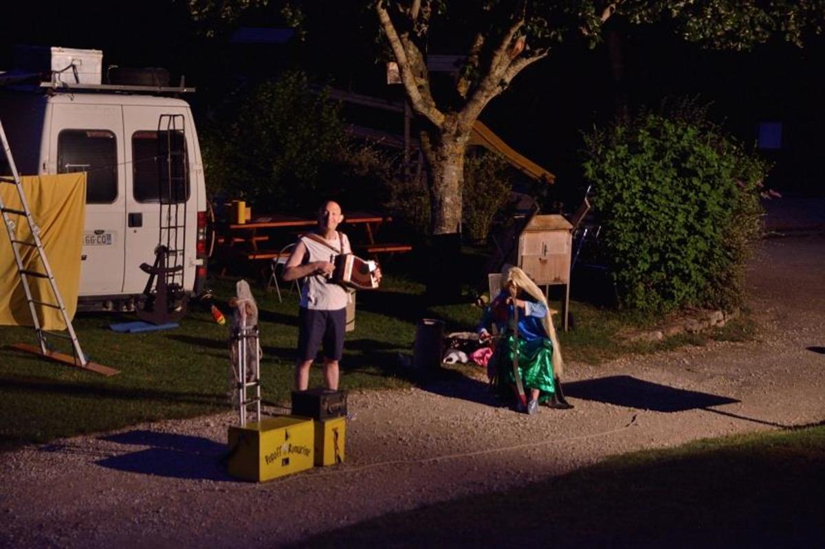Camping La Cascade - Photo 768