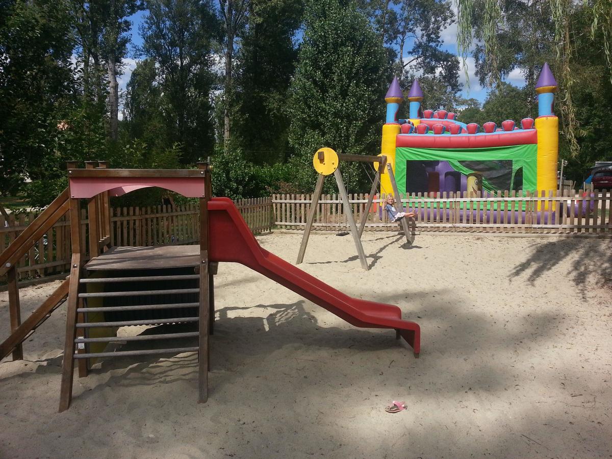 Camping Du Vieux Château - Photo 4201